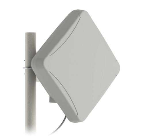 Антенна Petra BB MIMO Unibox для усиления мобильного интернета.